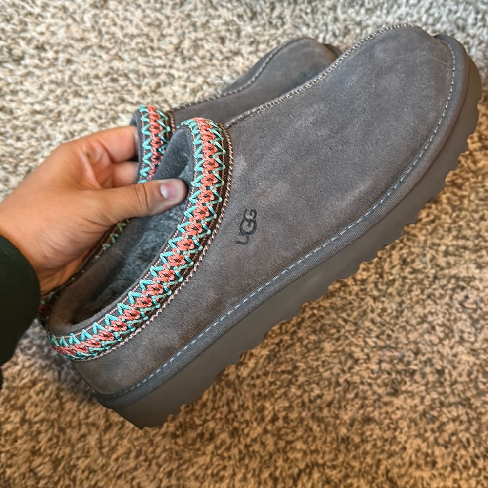 Tasman slippers- UGGS